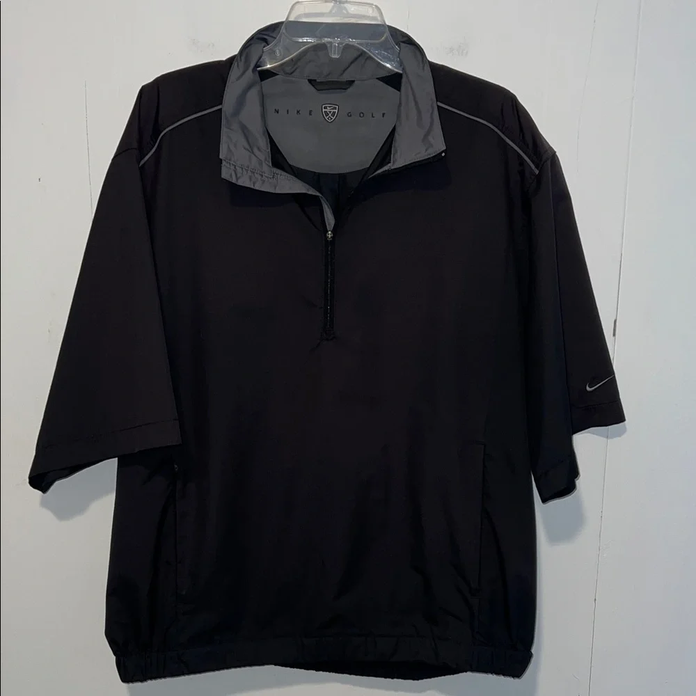 Nike Golf Men's Black and Gray Windbreaker Pullover 3/4 Zip Short Sleeve 1103